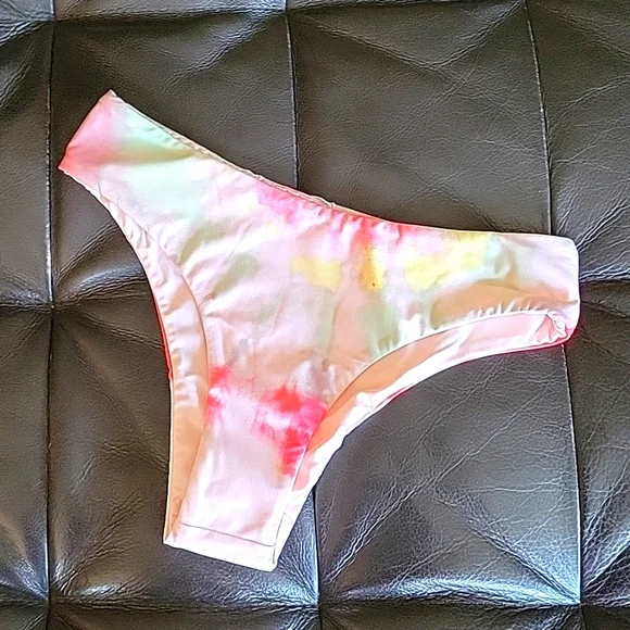 Volcom bikini bottom - Picture 1 of 9